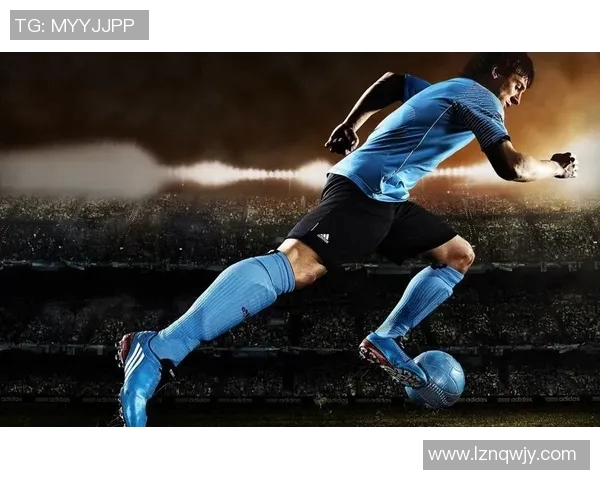 足球巨星齐聚一堂 精彩瞬间定格横向壁纸展现传奇风采